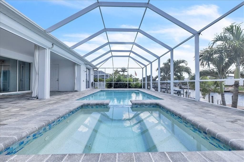2918 SE 10th Pl, Cape Coral, FL 33904 Photo