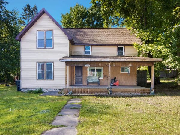 8087 State Street W, Central Lake, MI 49622