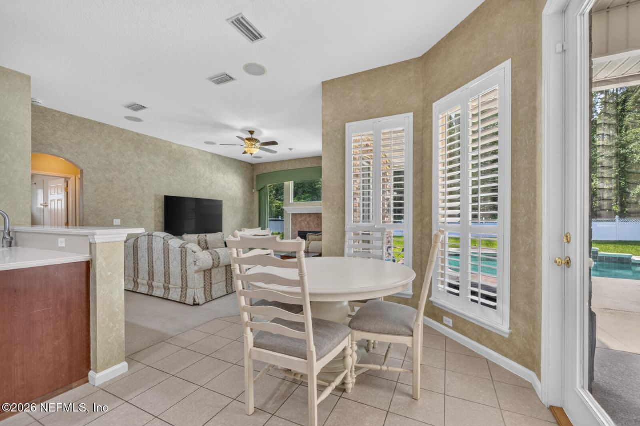 11032 S Royal County Drive, Jacksonville, FL 32221 Photo