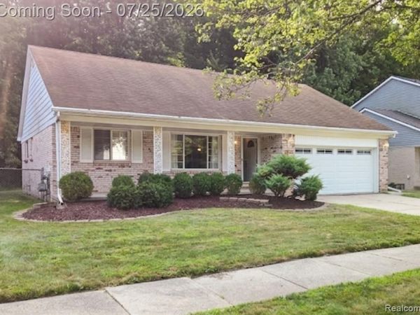 9437 Continental Drive, Taylor, MI 48180