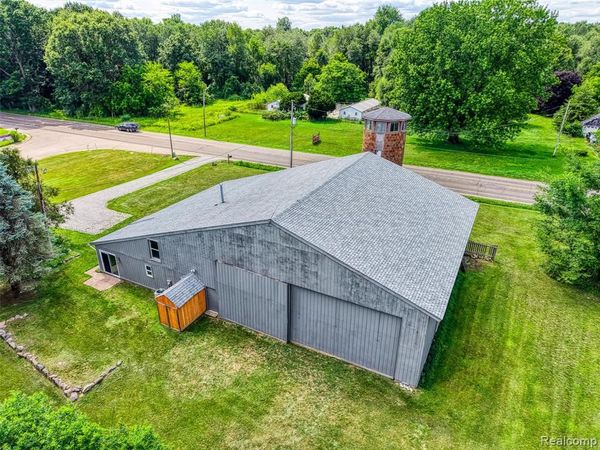 15921 W M 36 , Unadilla Twp, MI 48169