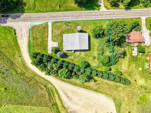 15921 W M 36, Unadilla Township, Mi 48169