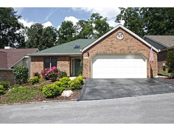 510 Willowbrook Trace, Kingsport, TN 37660
