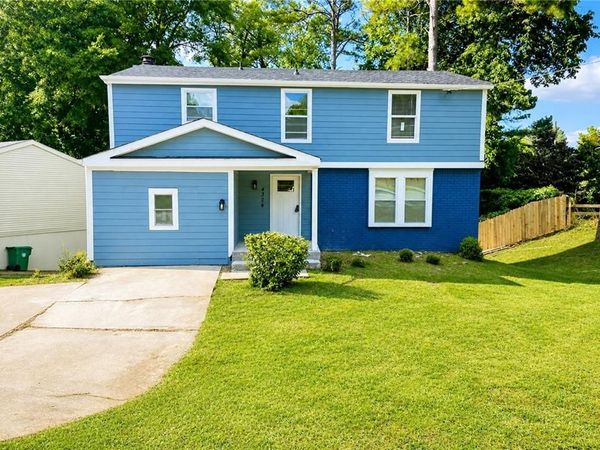 4304 Village Square Lane, Stone Mountain, GA 30083