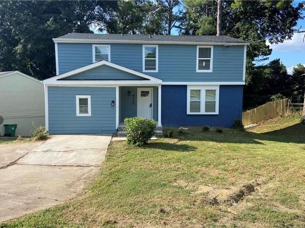 4304 Village Square Lane, Stone Mountain, GA 30083