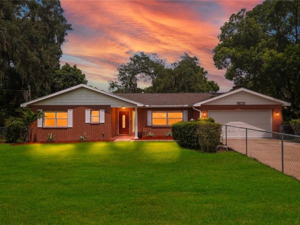 1805 DIERKER DRIVE , VALRICO, FL 33596