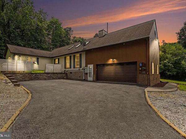 70 DEER LANE , HOLTWOOD, PA 17532