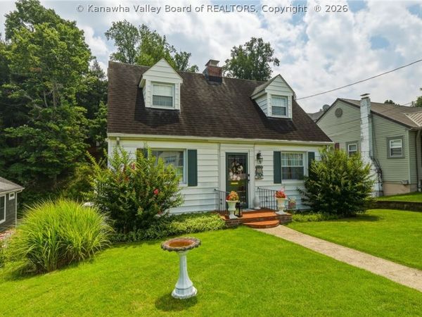308 Winona Street, South Charleston, WV 25303