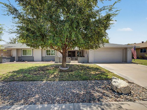 12523 W ASHWOOD Drive, Sun City West, AZ 85375