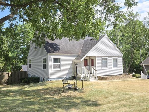 6840 S North Cape ROAD, Franklin, WI 53132