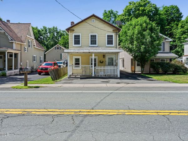 462 State Route 146, Altamont, NY 12009
