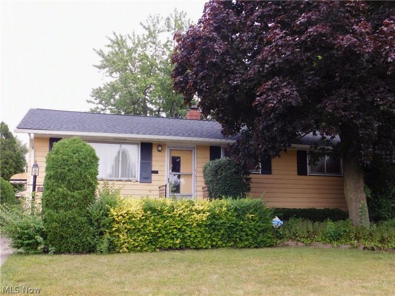 616 Judie Drive, Cleveland, OH 44109 Photo 1