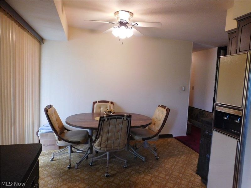 616 Judie Drive, Cleveland, OH 44109 Photo 20