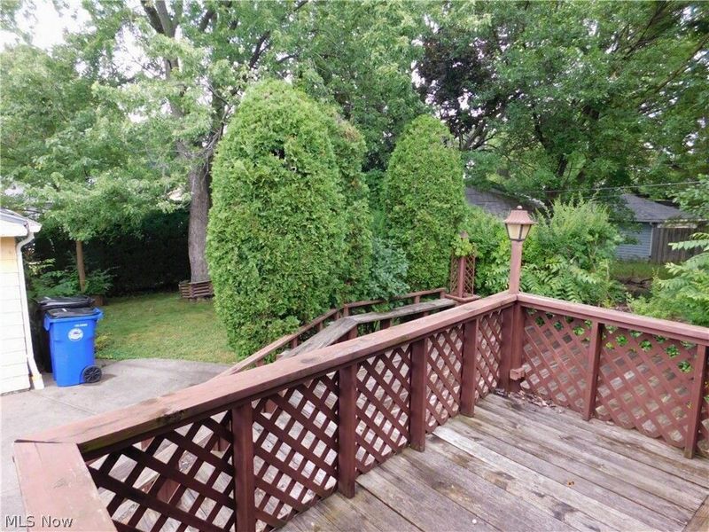 616 Judie Drive, Cleveland, OH 44109 Photo 43