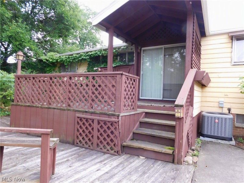 616 Judie Drive, Cleveland, OH 44109 Photo 47