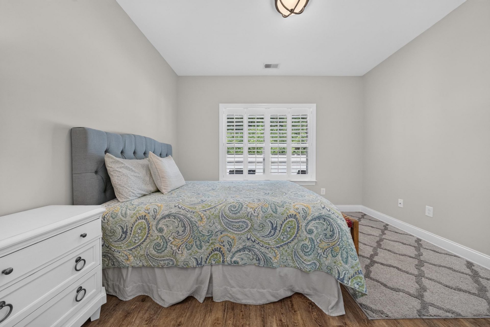 5 Turnbridge Ct.  Photo 31