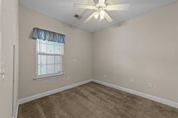 120 Fountain Pointe Ln.  photo 4