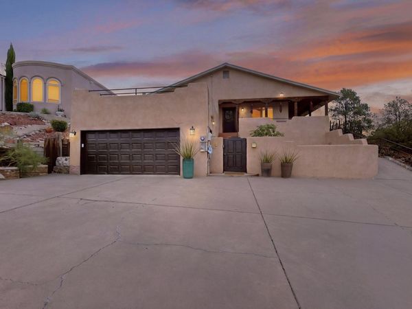 5105 Cascade Place NW, Albuquerque, NM 87105