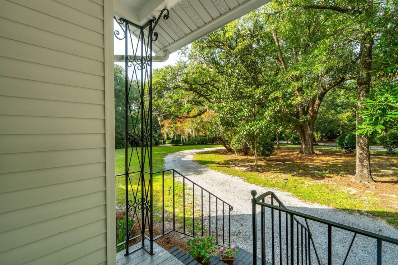 205 Tea Farm Road Photo 5