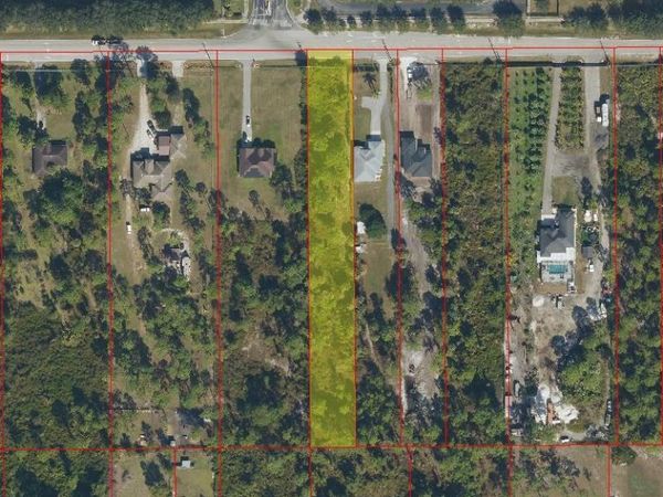 XXXX 18 th ave ne , NAPLES, FL 34120