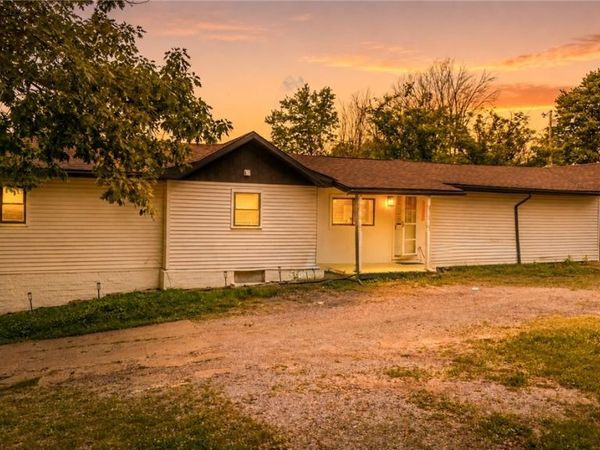 120 Winters Drive, Wintersville, OH 43953