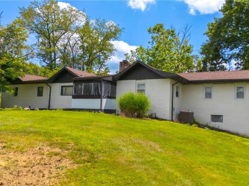 120 Winters Drive, Wintersville, OH 43953 Photo 4