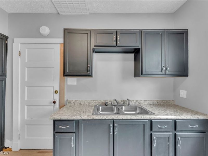 14009 Scioto Avenue, East Cleveland, OH 44112 Photo 10
