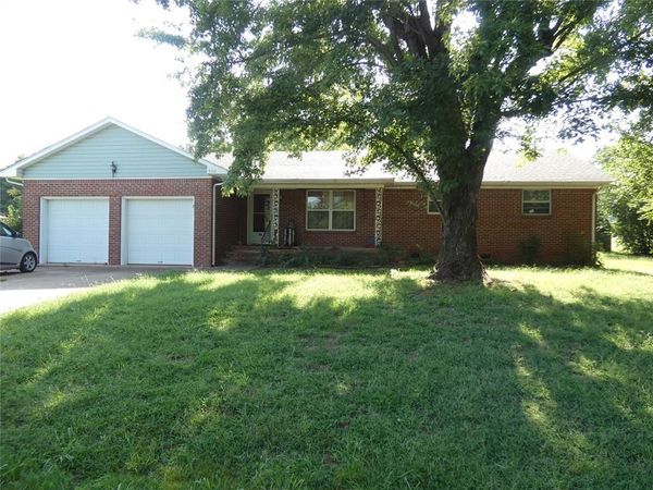 320 S Flynn Avenue, Chandler, OK 74834