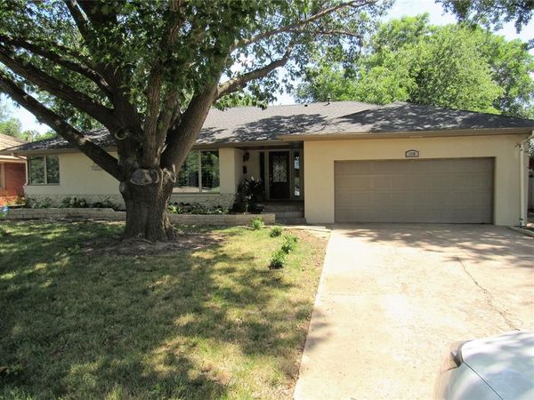 1906 Dorchester Drive, Oklahoma City, OK 73120