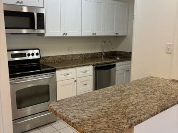 298 Commercial St, Unit 22, Braintree, MA 02184