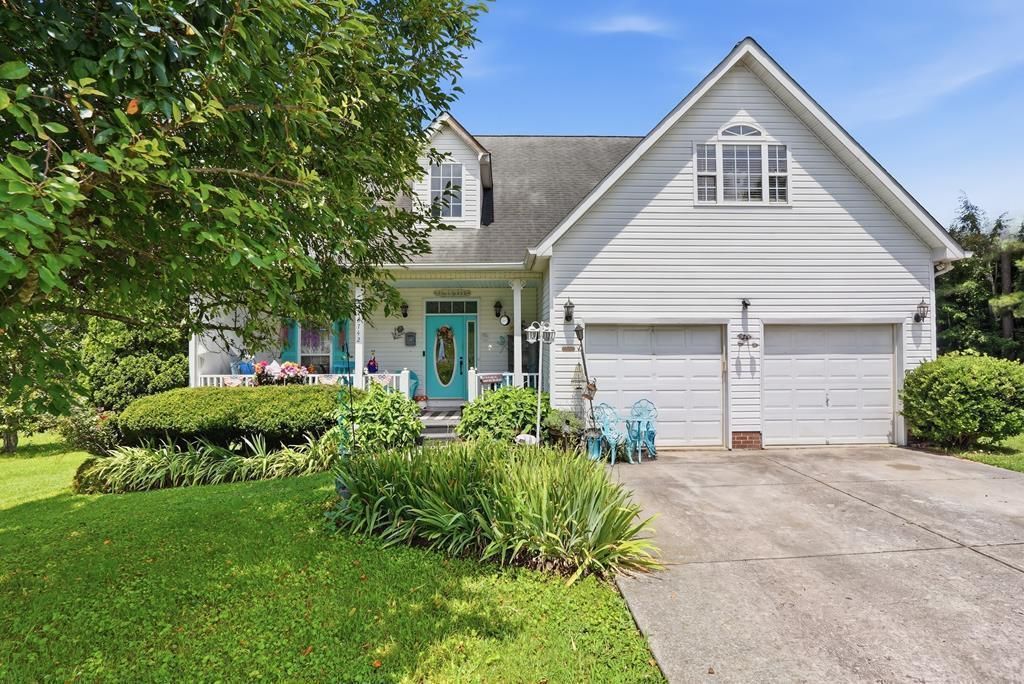 3742 Brookwood Dr, Cookeville, TN 38501 Main Photo