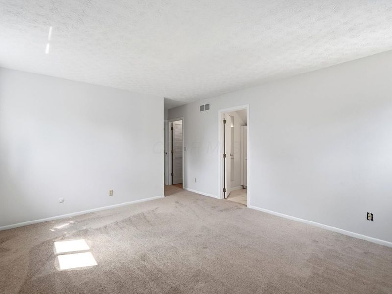 1916 W Lane Avenue , Upper Arlington, OH 43221 Photo 27