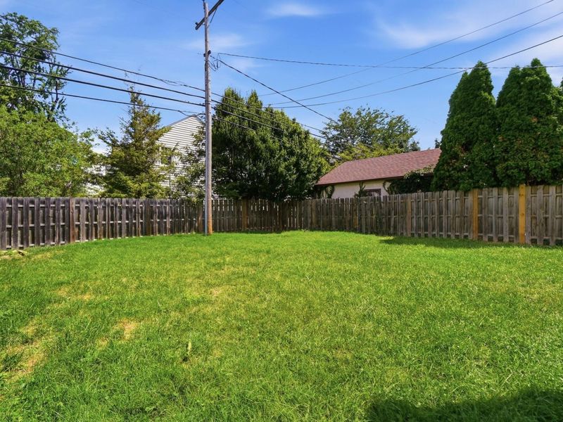1916 W Lane Avenue , Upper Arlington, OH 43221 Photo 51