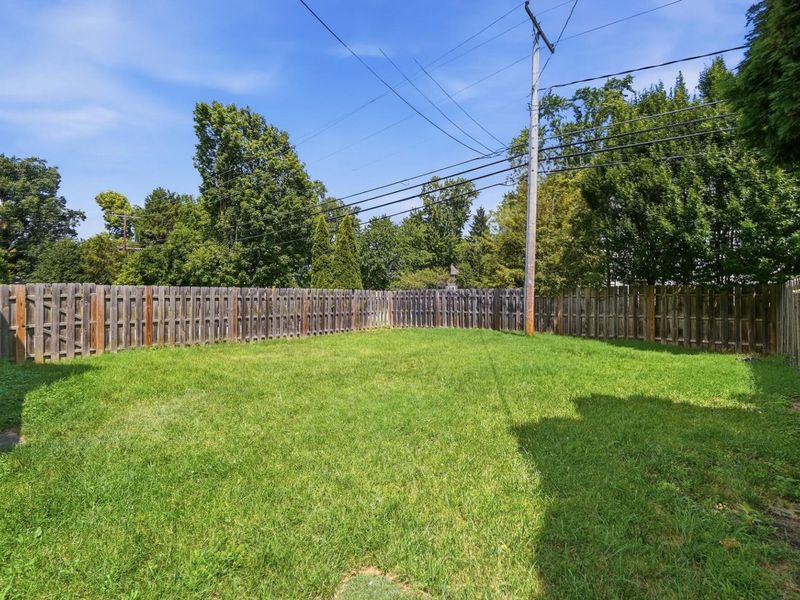 1916 W Lane Avenue , Upper Arlington, OH 43221 Photo 52