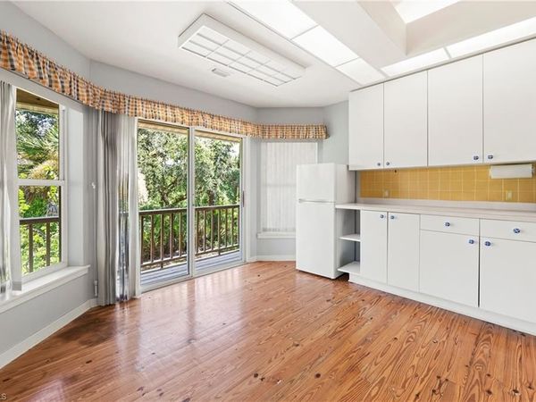 875 20th ST NE, NAPLES, FL 34120