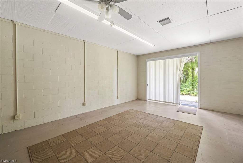 875 20th St Ne, Naples, FL 34120 Photo