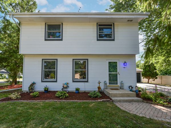 45 N Maria Dr, Elkhorn, WI 53121