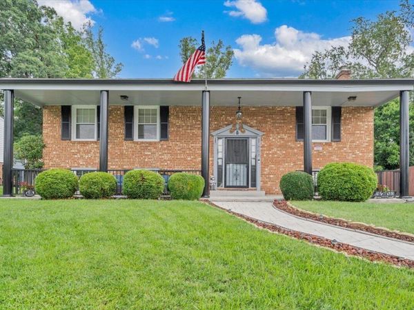 868 Finney DR , Vinton, VA 24179