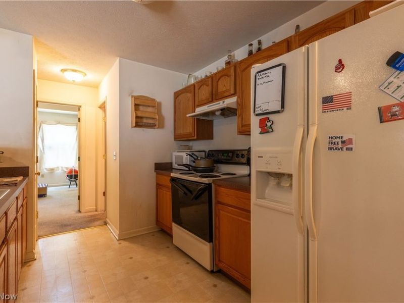 4480 Brooks Road, Cleveland, OH 44105 Photo 4