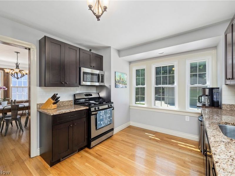 26019 Lake Road, Bay Village, OH 44140 Photo 10