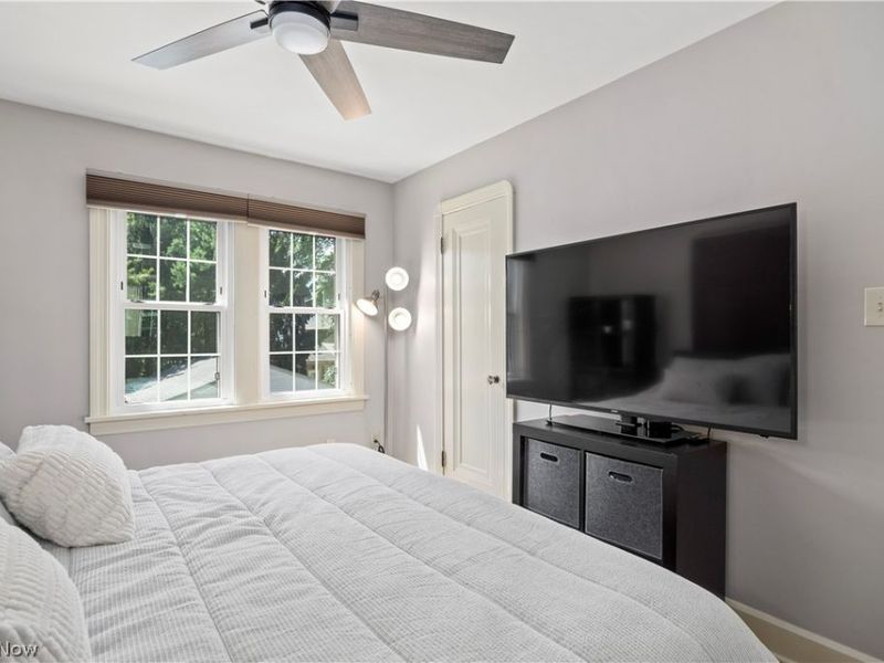 26019 Lake Road, Bay Village, OH 44140 Photo 22