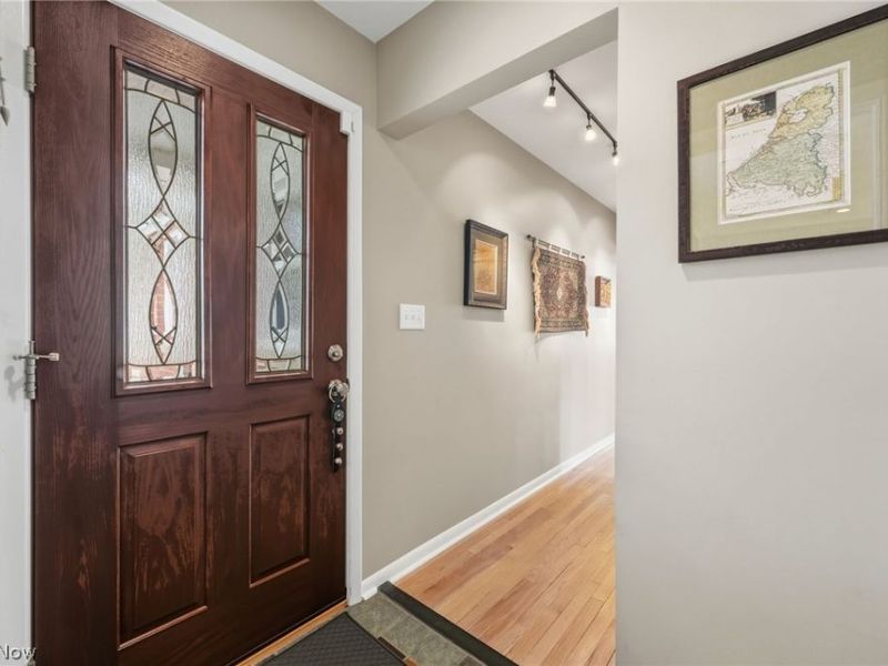 6848 Rosemont Drive, Brecksville, OH 44141 Photo 8