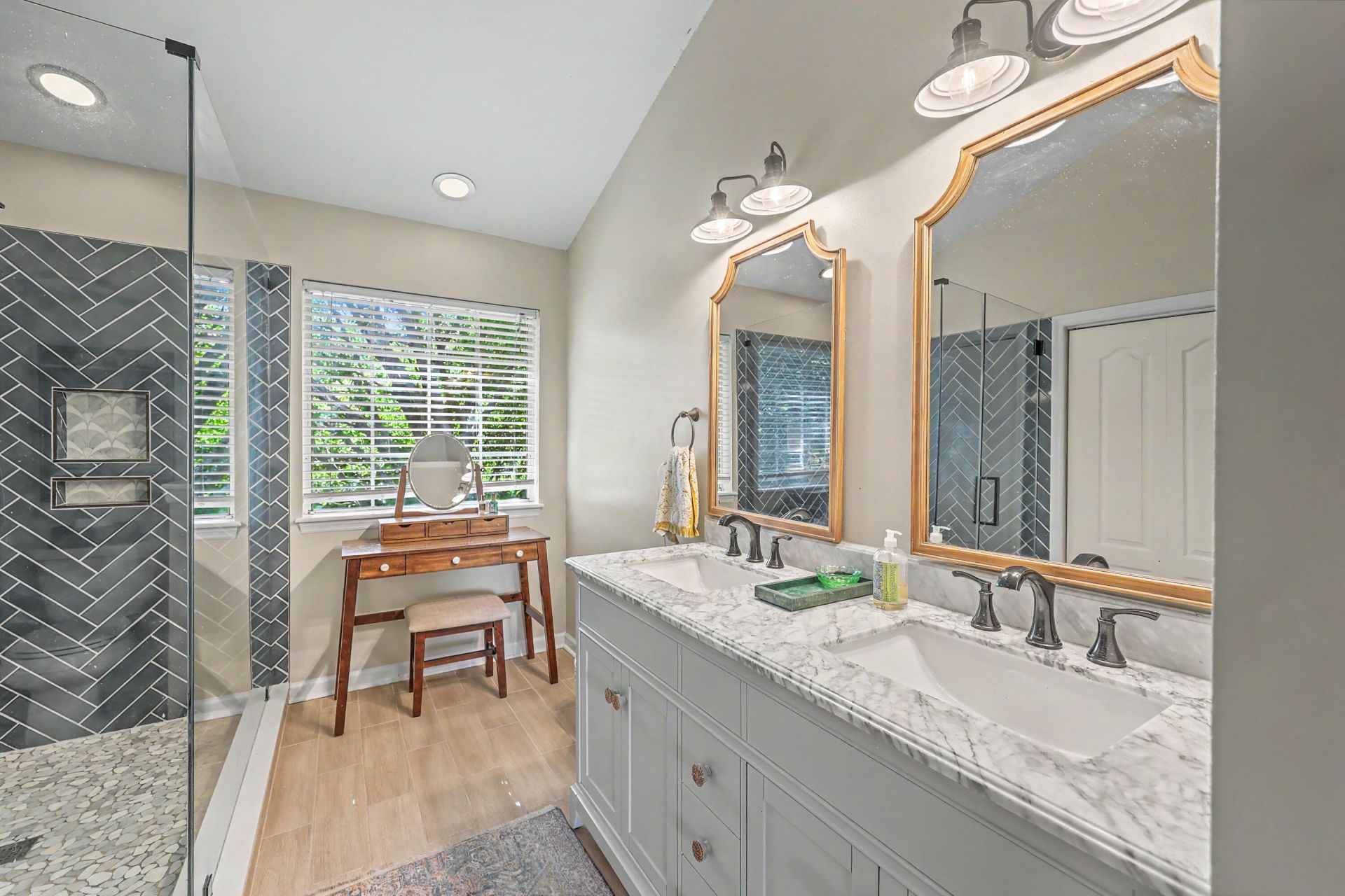 101 Candleberry Circle Photo 20