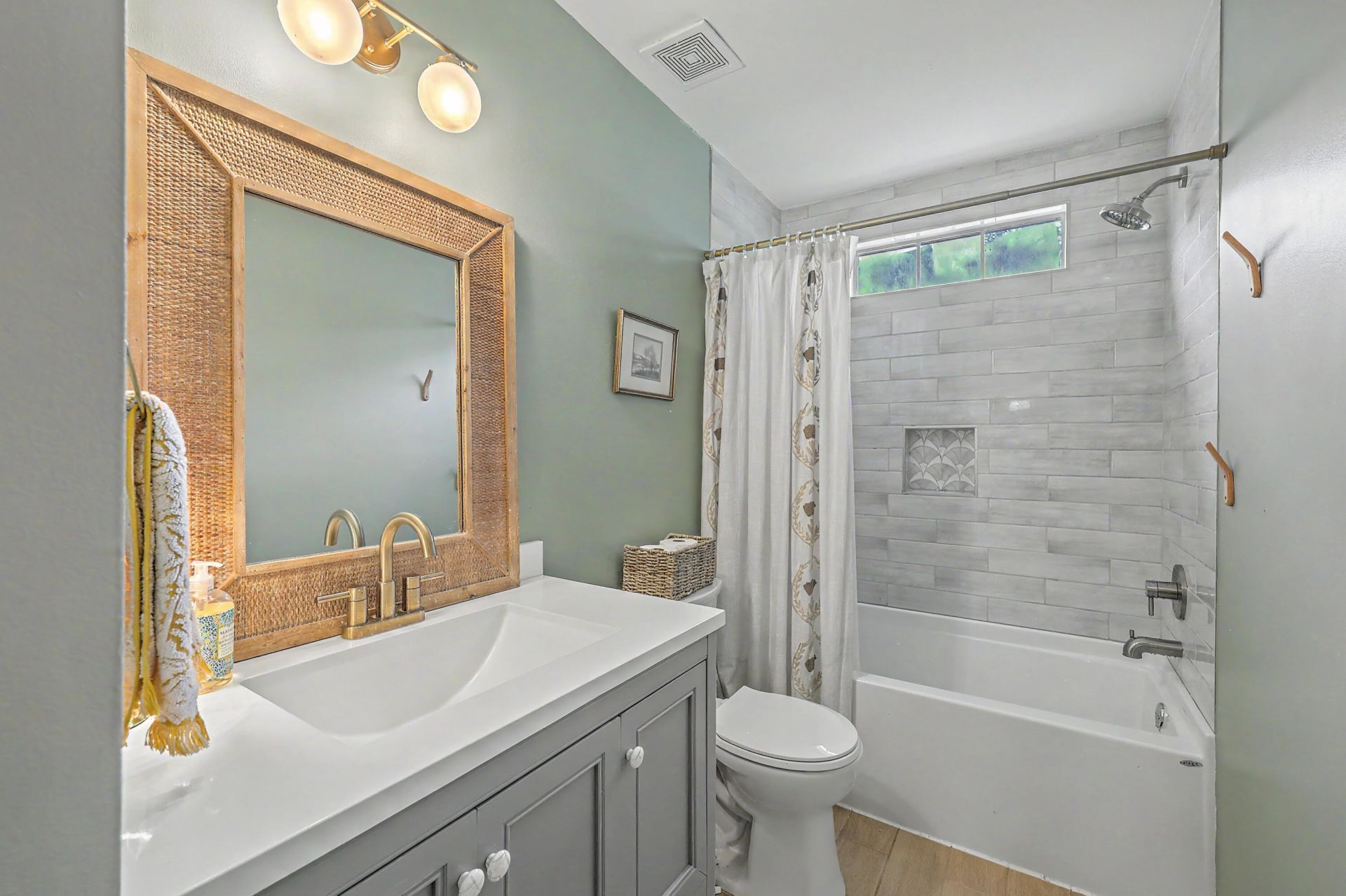 101 Candleberry Circle Photo 24