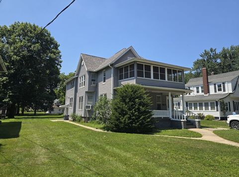 Main Photo