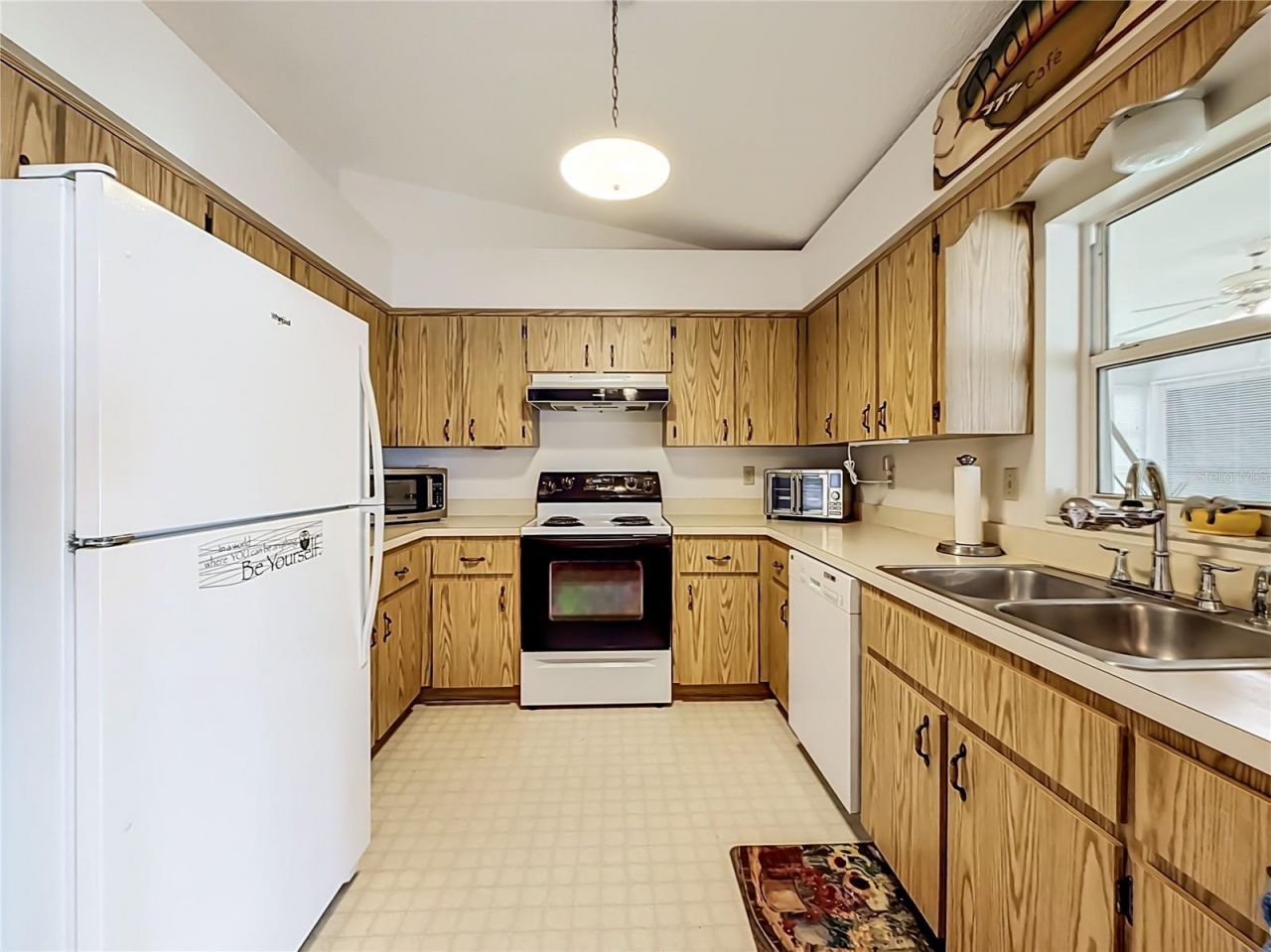 33909 Linda Lane, Leesburg, FL 34788 Photo