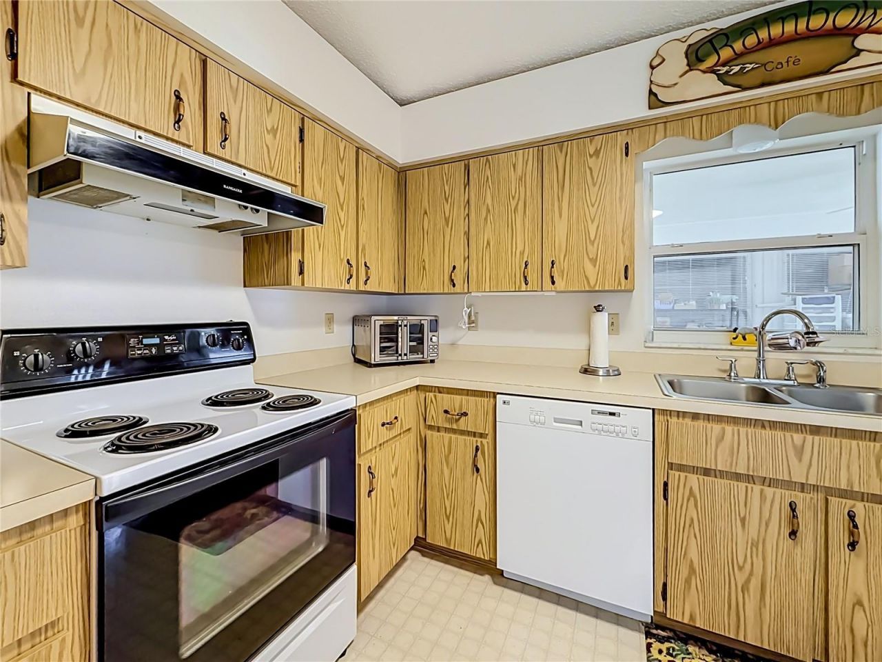 33909 Linda Lane, Leesburg, FL 34788 Photo
