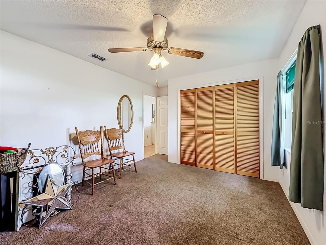 33909 Linda Lane, Leesburg, FL 34788 Photo