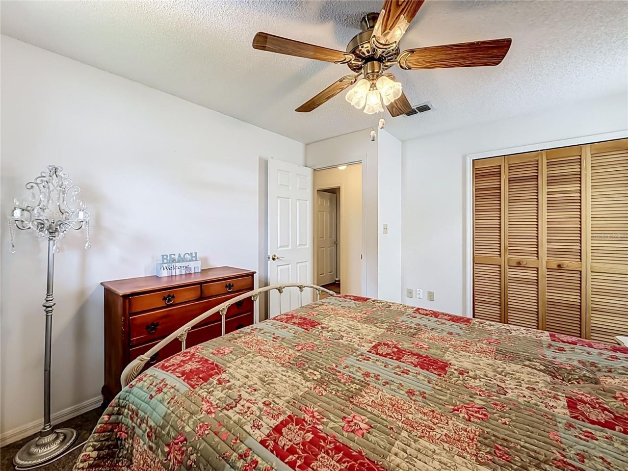33909 Linda Lane, Leesburg, FL 34788 Photo