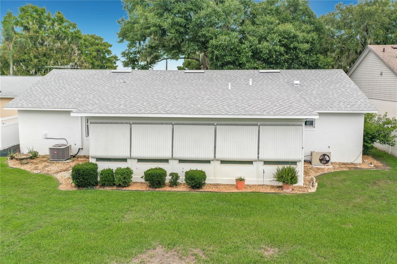 33909 Linda Lane, Leesburg, FL 34788 Photo